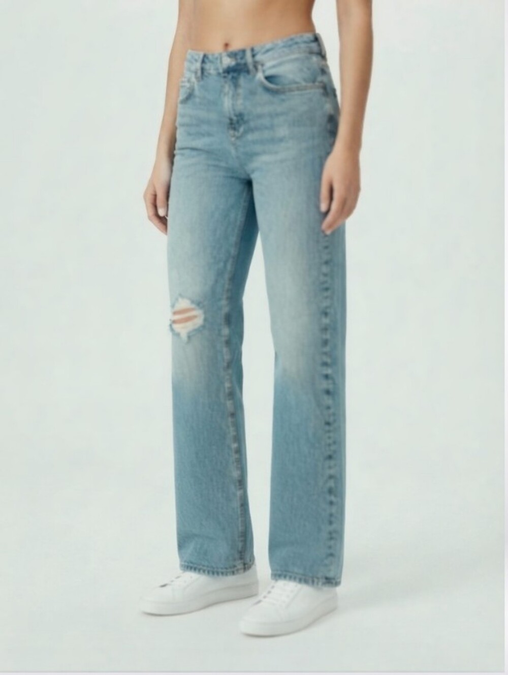 Anthropologie Pilcro Distressed Straight Leg Jeans Size 28T
